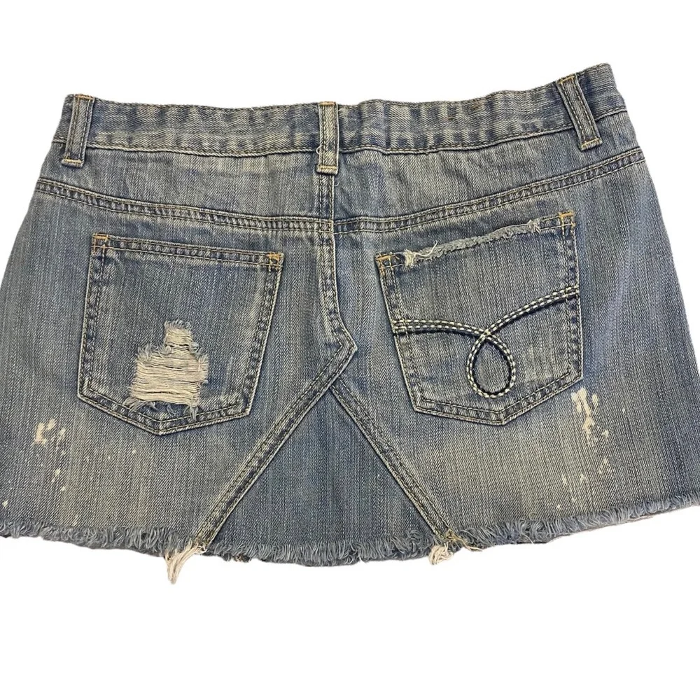 Rue21 Womens Denim Mini Skirt Distressed Ripped Blue Size 3‎ 4